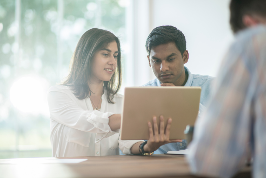 Collaboration between team members enhances the analysis of customer satisfaction surveys.